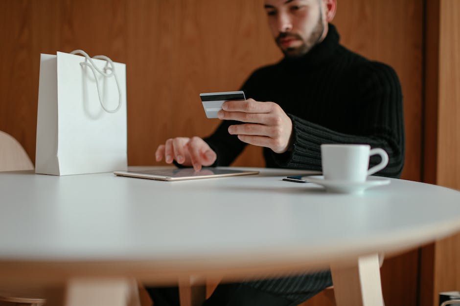  Online mit gefundener Kreditkarte bezahlen